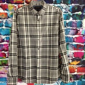 Banana Republic Untucked fit Plaid Button Down Organic Cotton Shirt Medium